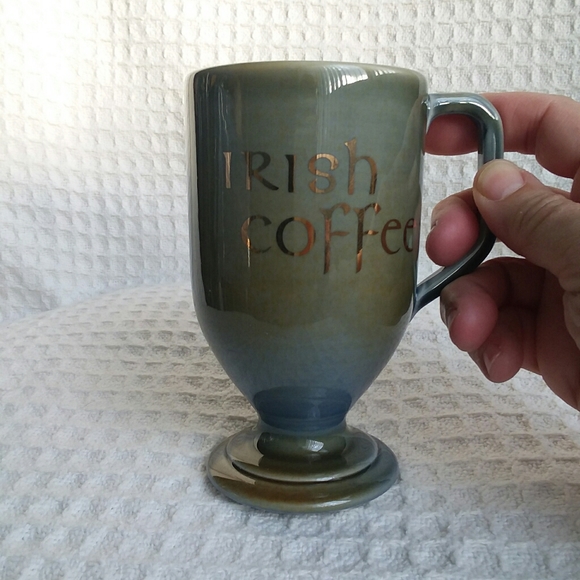 Wade Irish Porcelain Irish Coffee Pedestal Mugs - Picture 3 of 5